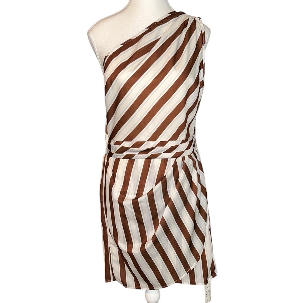 Cupshe Brown and White Asymmetrical One- Shoulder Mini Dress M - Picture 3 of 8